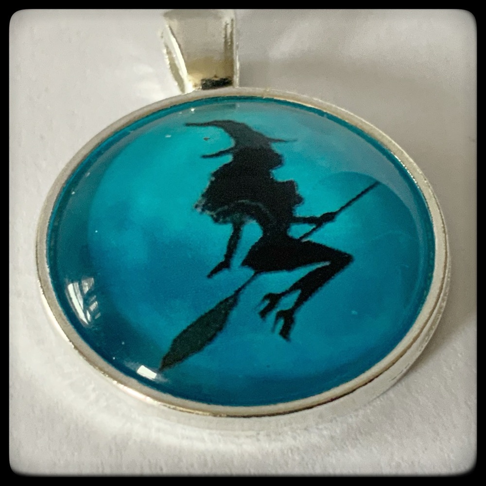 🆕 ✅ GLASS CABOCHON CHAIN NECKLACE